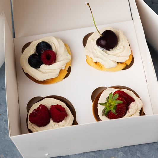 Baked Cheesecakes with Cottage Cheese Cream – 4 Pieces