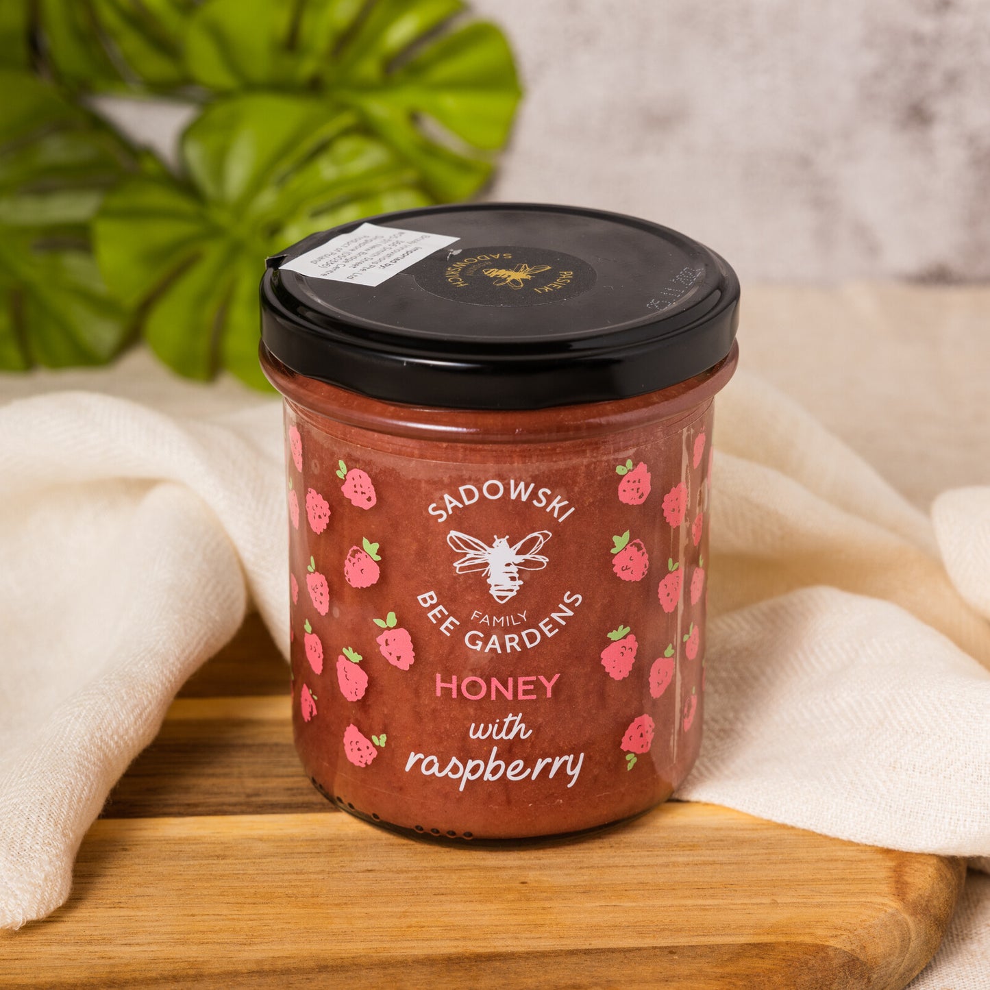 🍯 Raspberry Honey by Honey & Bloom — a natural sweetness with a berry twist